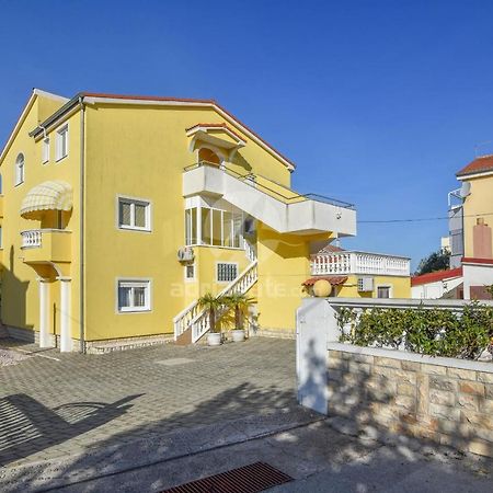 Apartments Dandelion Biograd Na Moru Exterior photo