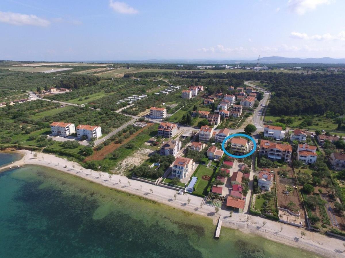 Apartments Dandelion Biograd Na Moru Exterior photo