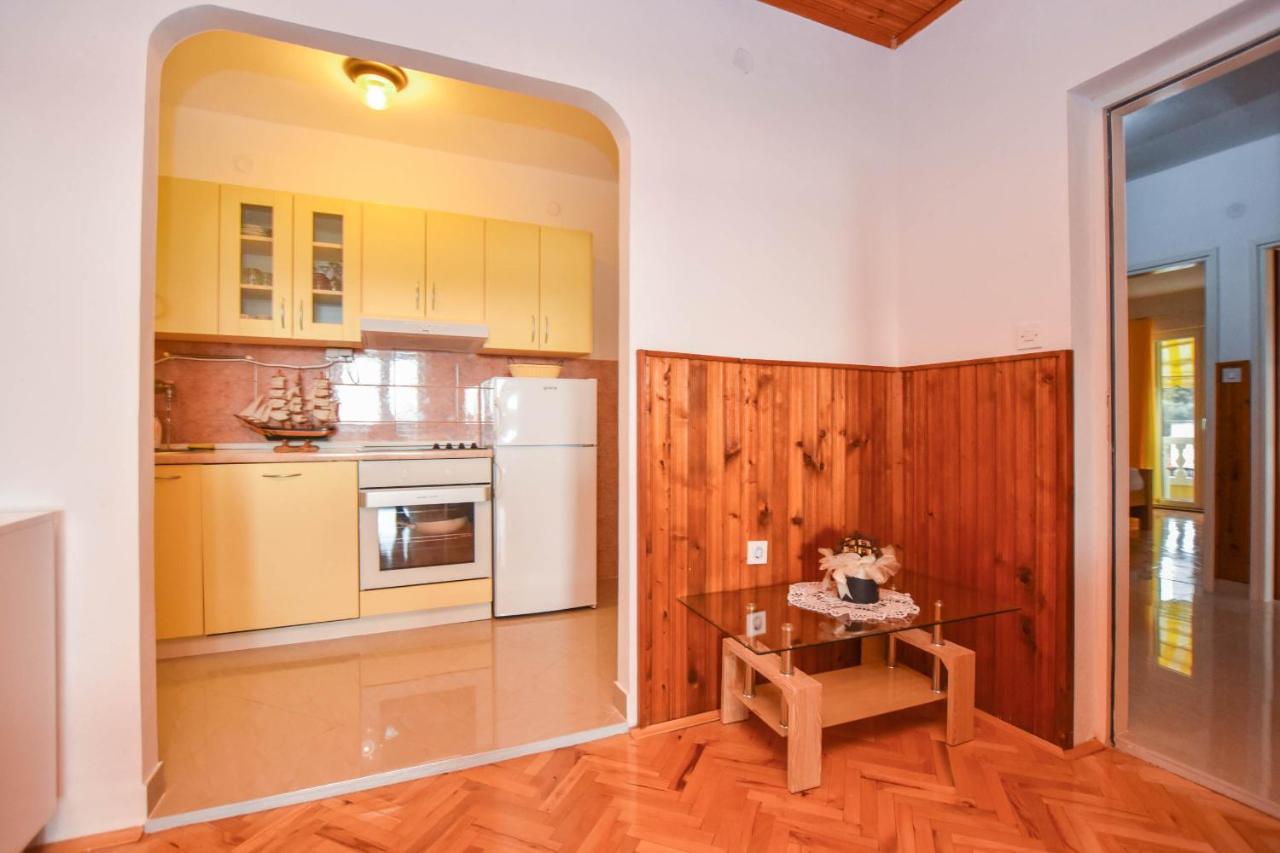 Apartments Dandelion Biograd Na Moru Exterior photo