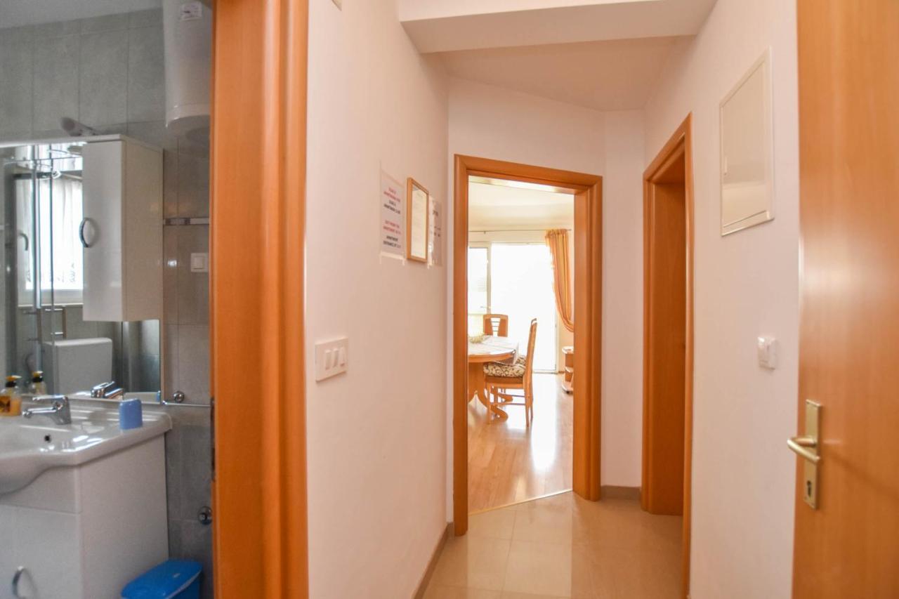 Apartments Dandelion Biograd Na Moru Exterior photo